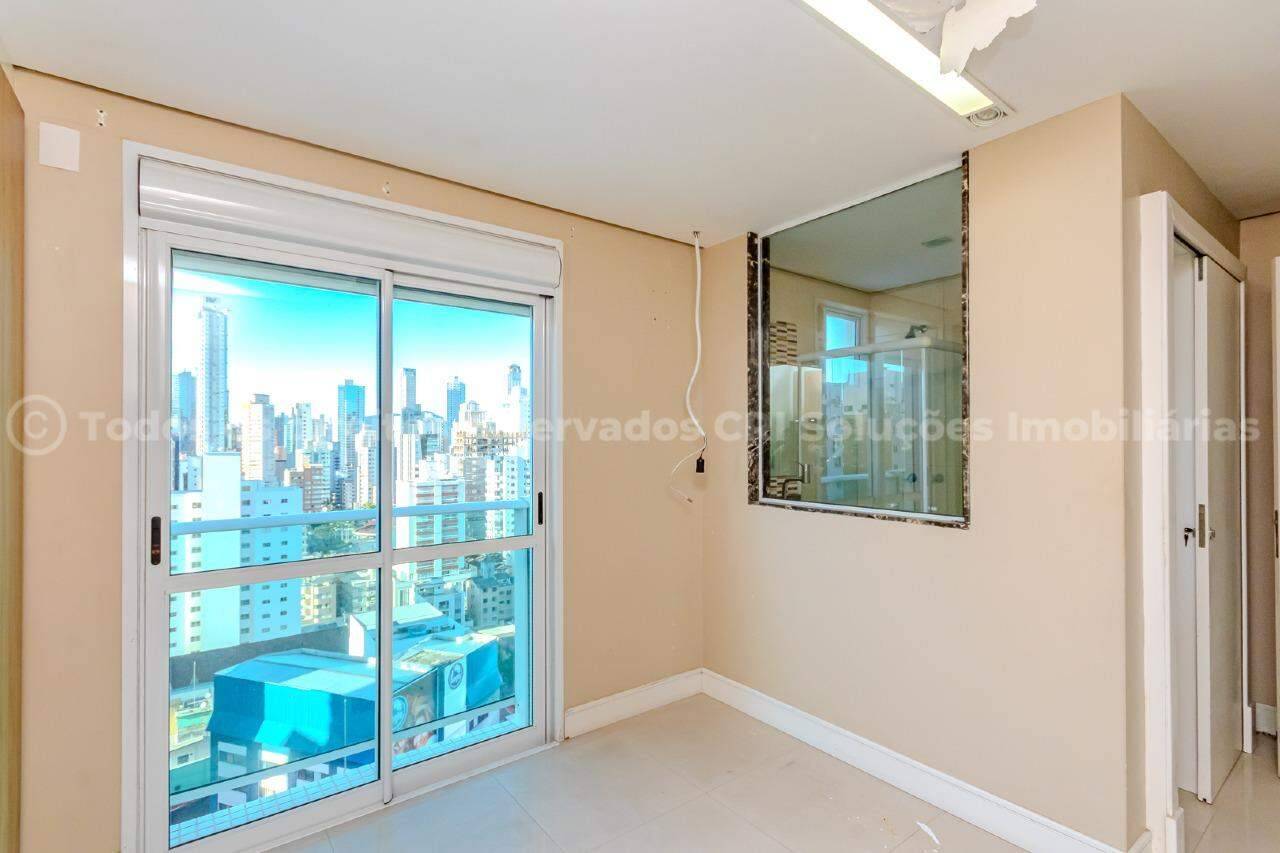 Foto do imóvel Cobertura Duplex no Edifício L’Essence – 4 Dormitórios | Centro de Balneário Camboriú | 4 Vagas