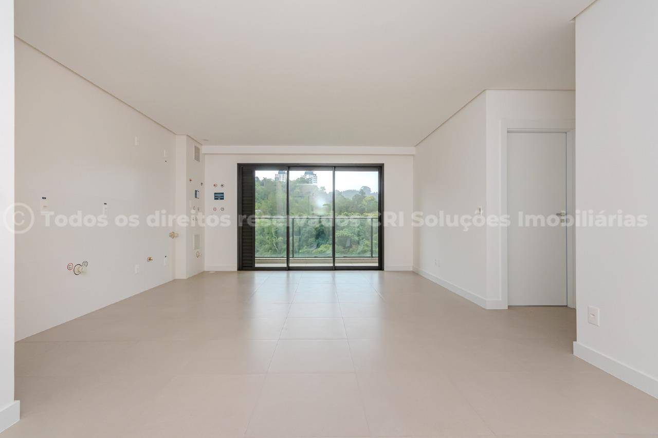 Foto do imóvel Apartamento de 2 suítes no Brava Garden Home Clube na Praia Brava de Itajaí