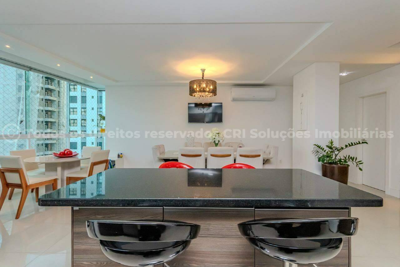 Foto do imóvel Apartamento Mobiliado com 03 Suítes á venda no Edifício Vila Malbec em Balneário Camboriú