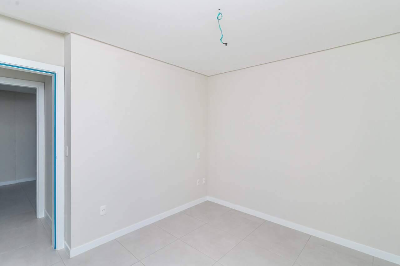 Foto do imóvel Apartamento com 02 Suites + home office á venda no Residencial Sol da Manhã no Centro em Balneário Camboriú