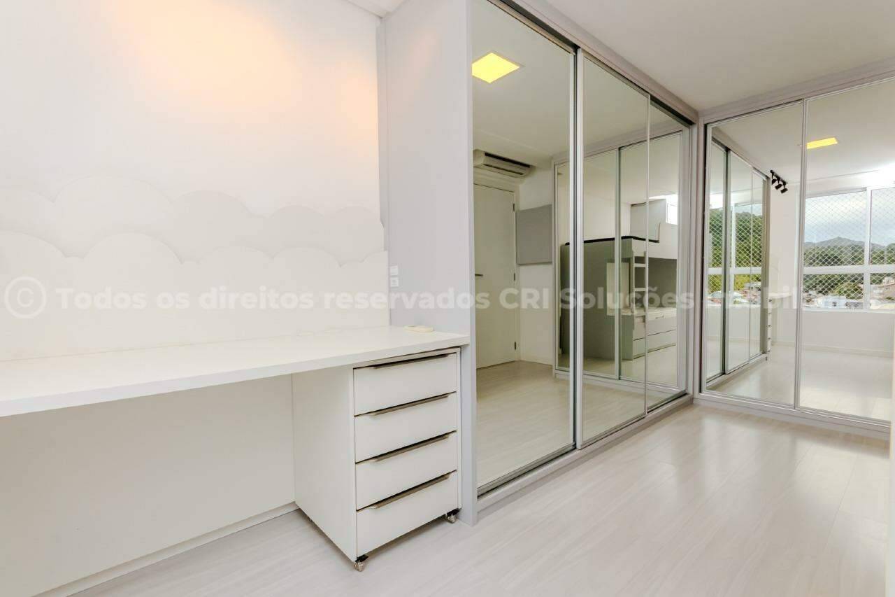 Foto do imóvel Apartamento a venda com 2 quartos e 1 suiíte no Ilha dos Amores na Praia Brava de Itajaí