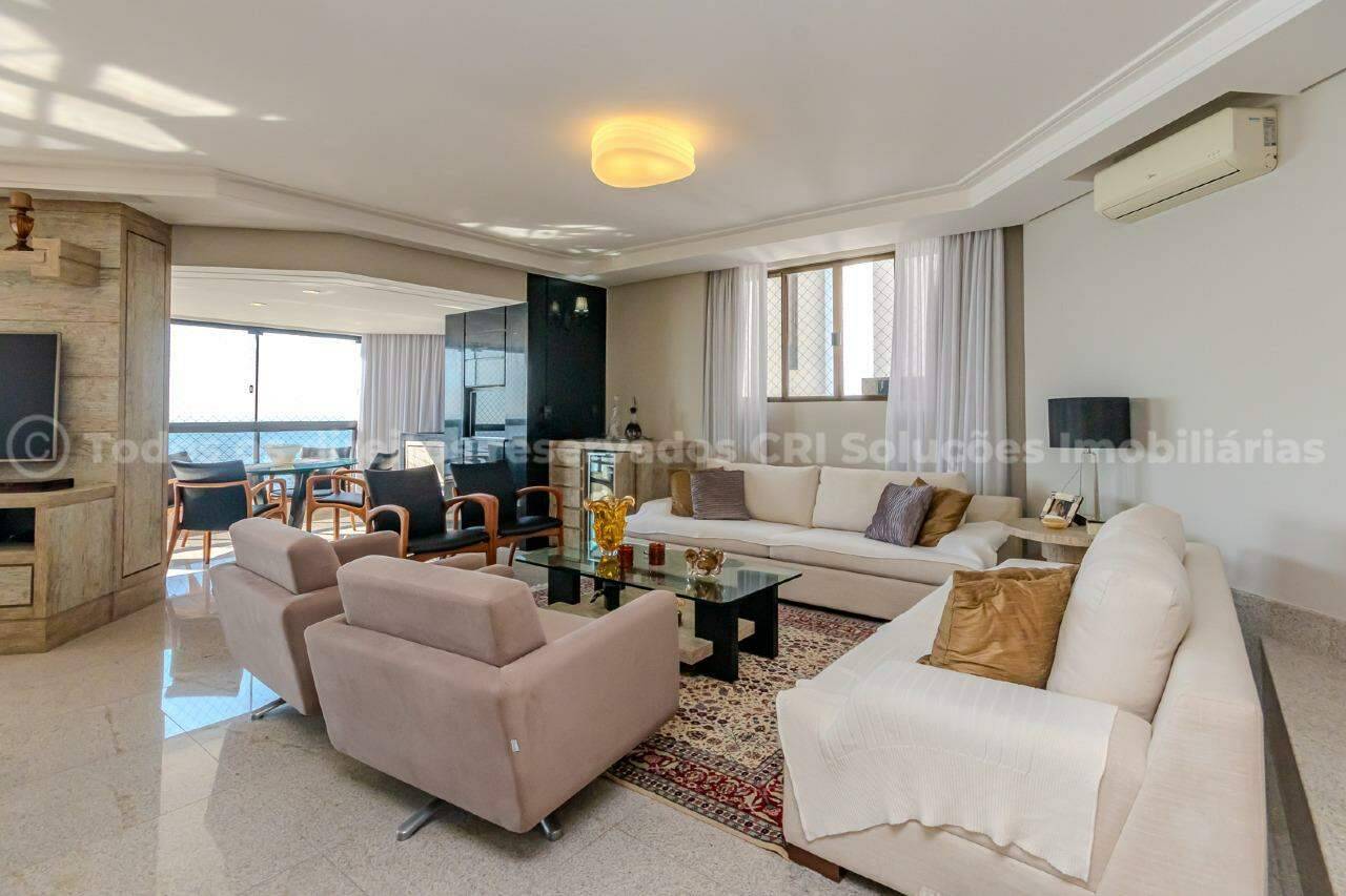 Foto do imóvel Apartamento 4 Suítes Mobiliado à Venda no Edifício Nina Schürmann – Avenida Atlântica, Balneário Camboriú