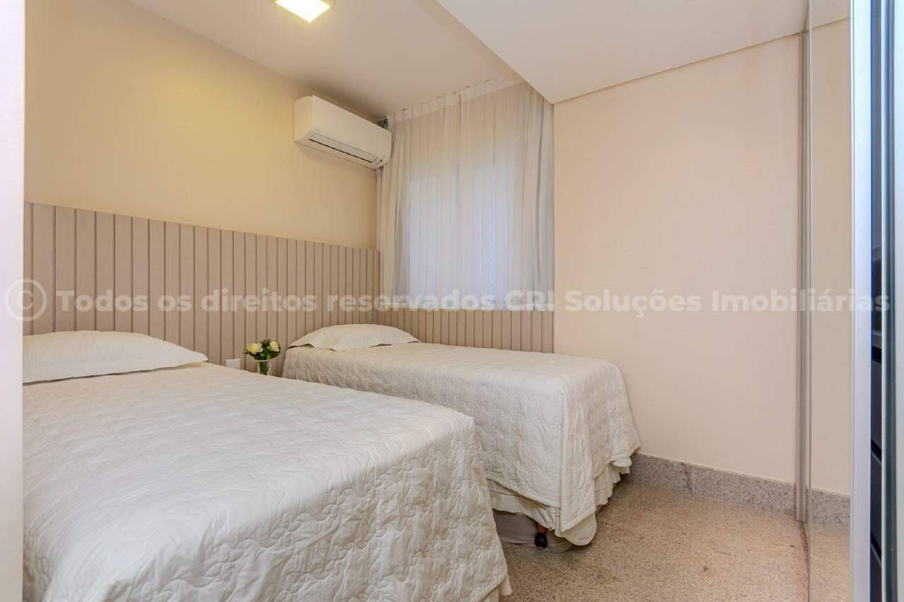Foto do imóvel Apartamento 4 Suítes Mobiliado à Venda no Edifício Nina Schürmann – Avenida Atlântica, Balneário Camboriú
