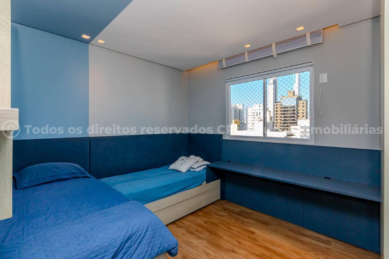 Foto do imóvel Apartamento com 3 suítes no Edifício Montpelier, bairro Pioneiros em Balneário Camboriú