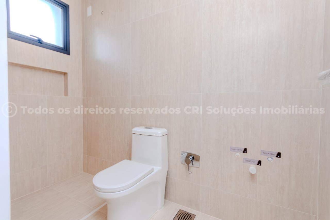 Foto do imóvel Apartamento com 03 Suítes á venda no Edifício Hannover em Balneário Camboriú