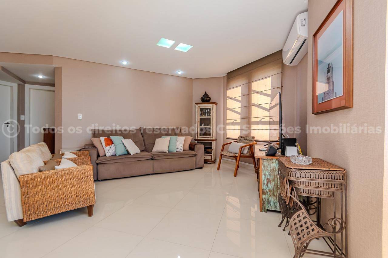 Foto do imóvel Apartamento Mobiliado á venda Vista Mar com 03 Dormitórios no Edifício Ilha de Itacuruçá