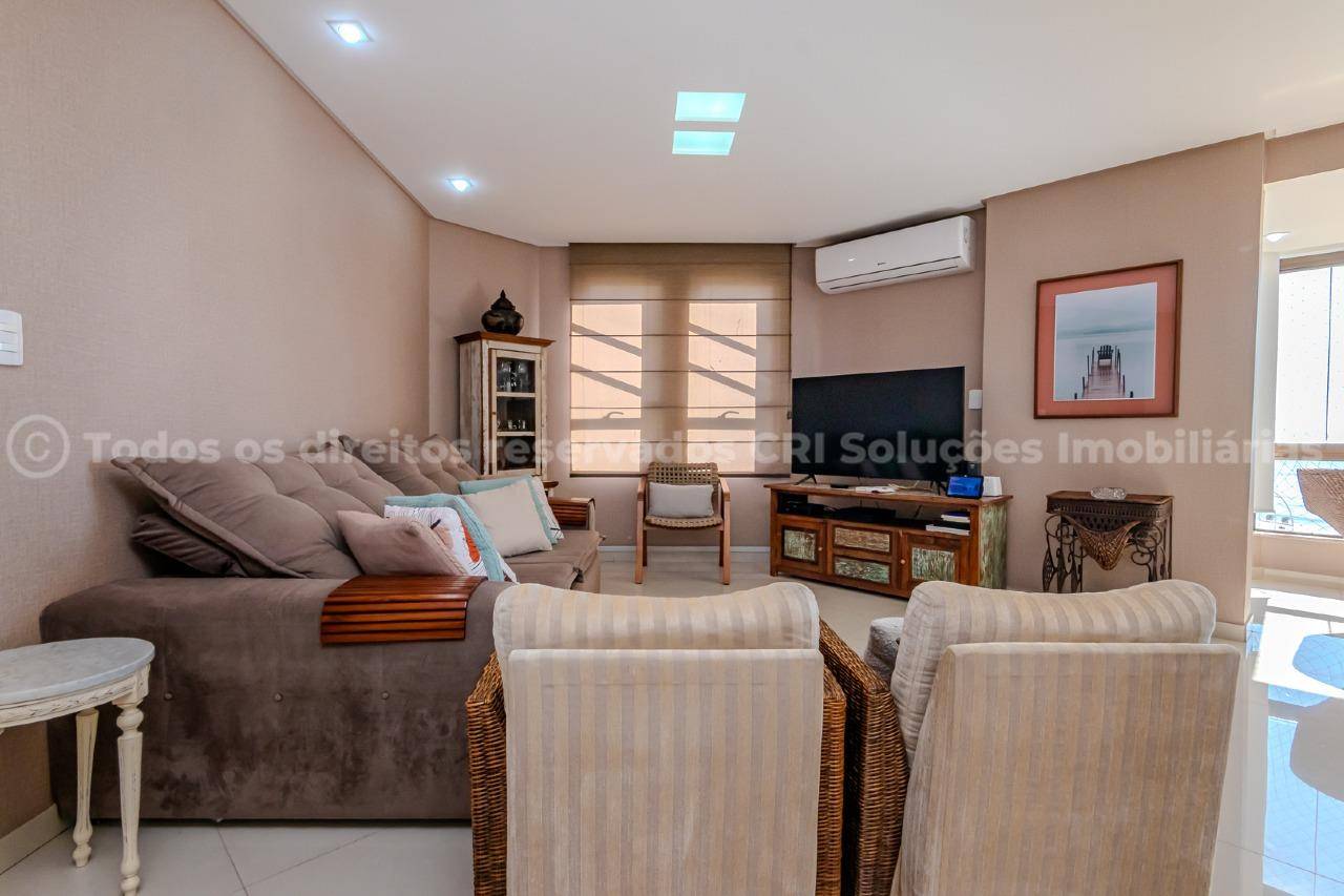 Foto do imóvel Apartamento Mobiliado á venda Vista Mar com 03 Dormitórios no Edifício Ilha de Itacuruçá