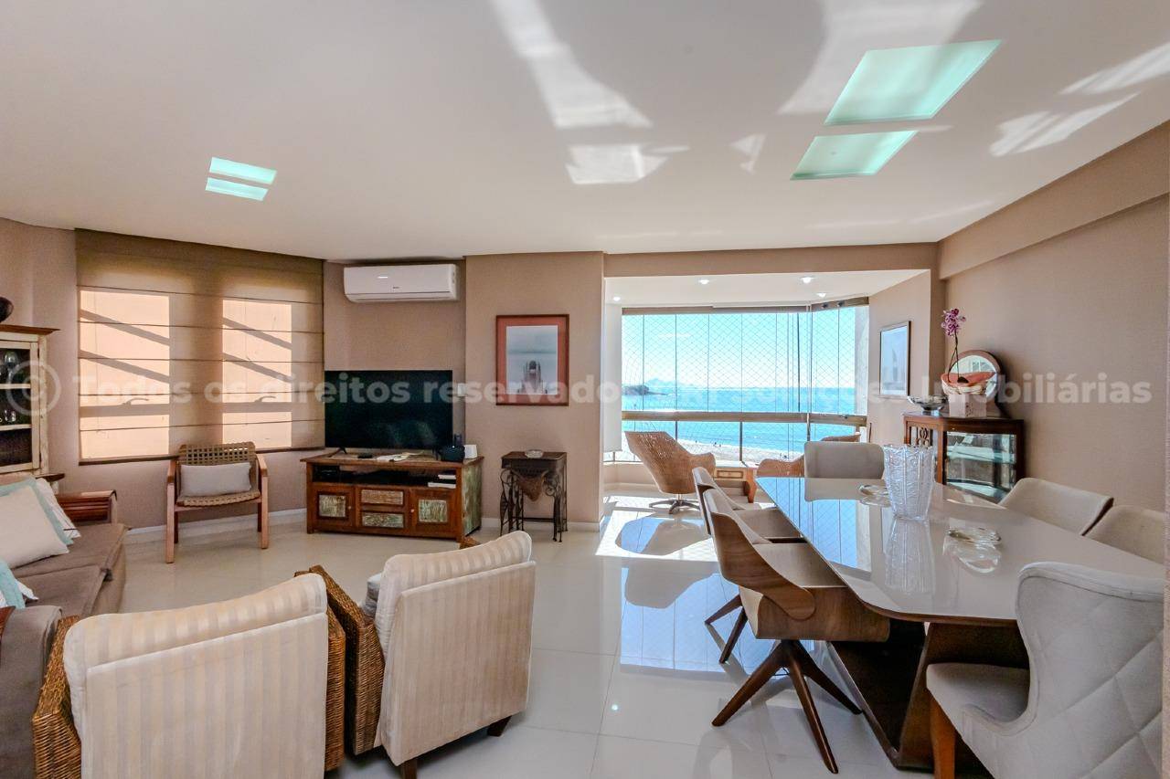 Foto do imóvel Apartamento Mobiliado á venda Vista Mar com 03 Dormitórios no Edifício Ilha de Itacuruçá