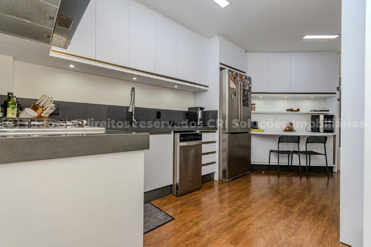 Foto do imóvel Apartamento Mobiliado á venda Vista Mar com 03 Dormitórios no Edifício Ilha de Itacuruçá