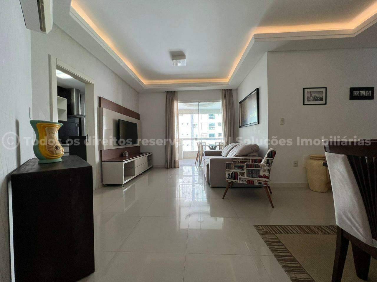 Apartamento mobiliado com 3 suítes no Las Vegas na Meia Praia em Itapema