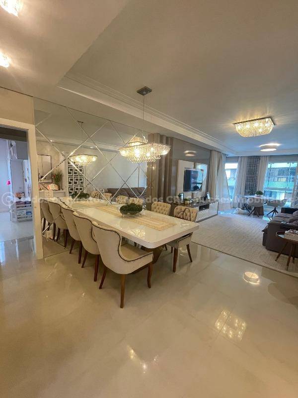 Apartamento com 3 suítes no edifício Vale dos Reis no Centro em Balneário Camboriú