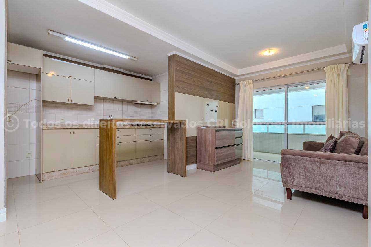 Apartamento no Edifício Emerald 3 Dormitórios na Praia Brava em Itajaí