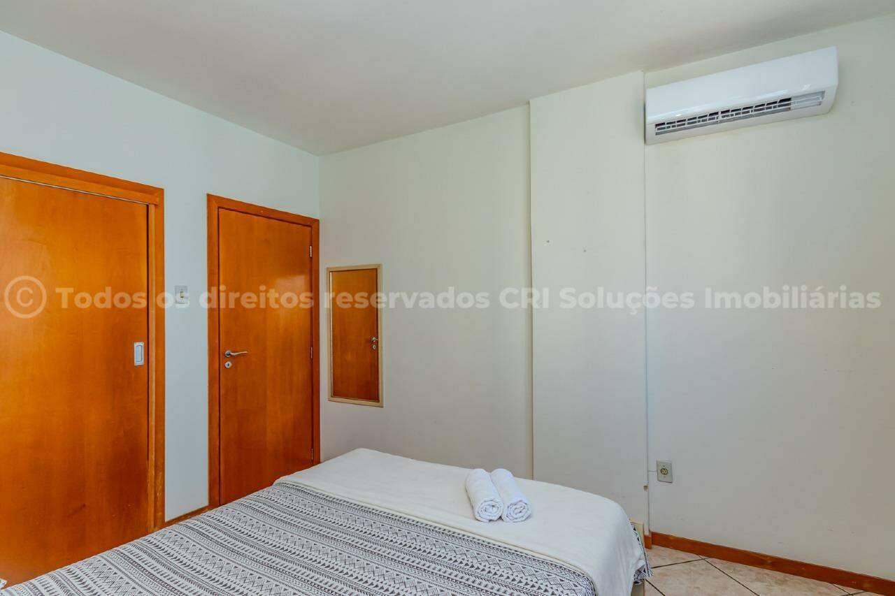 Foto do imóvel Apartamento frente mar no Edificio Imperador em Balneário Camboriú. 
