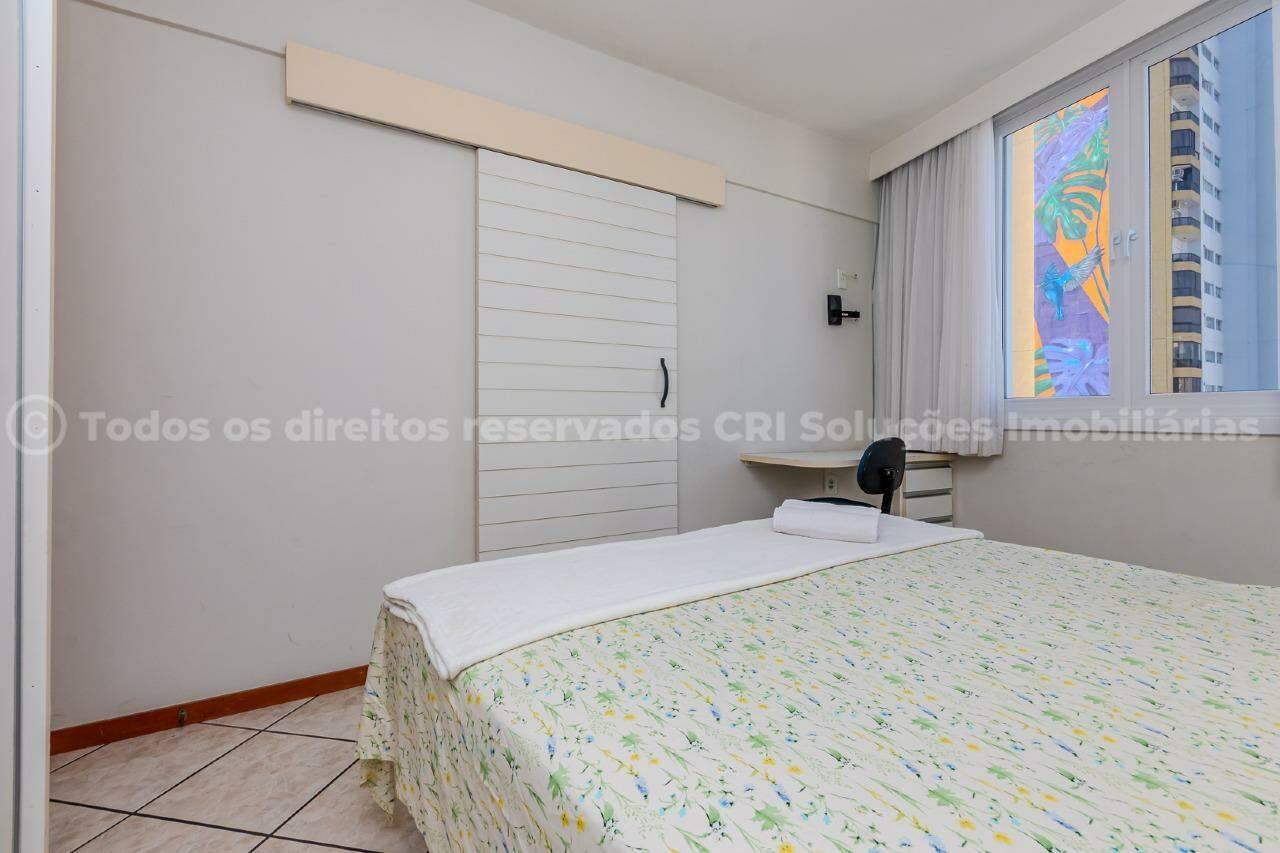 Foto do imóvel Apartamento frente mar no Edificio Imperador em Balneário Camboriú. 
