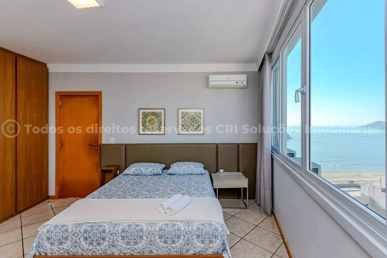 Foto do imóvel Apartamento frente mar no Edificio Imperador em Balneário Camboriú. 