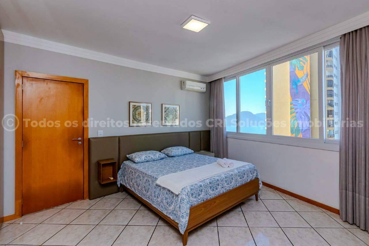 Foto do imóvel Apartamento frente mar no Edificio Imperador em Balneário Camboriú. 