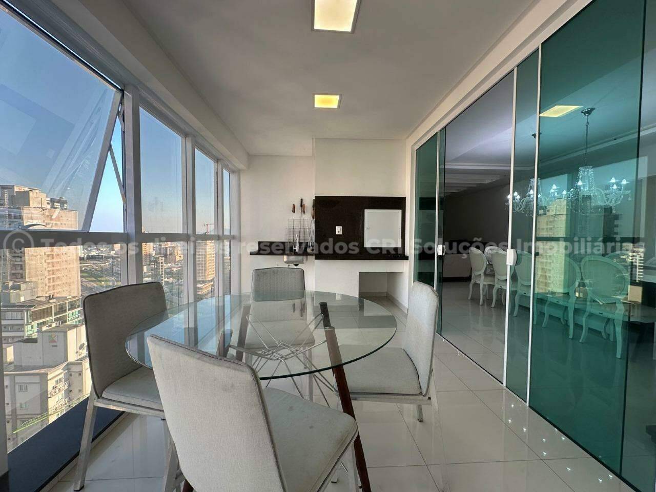 Apartamento com 4 Suítes no Edificio Infinity Paradise na Meia Praia de Itapema