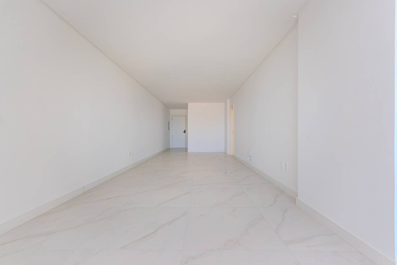 Foto do imóvel Apartamento a venda com 2 suítes e 2 vagas de garagem no Surfers Paradise na Praia Brava em Itajaí