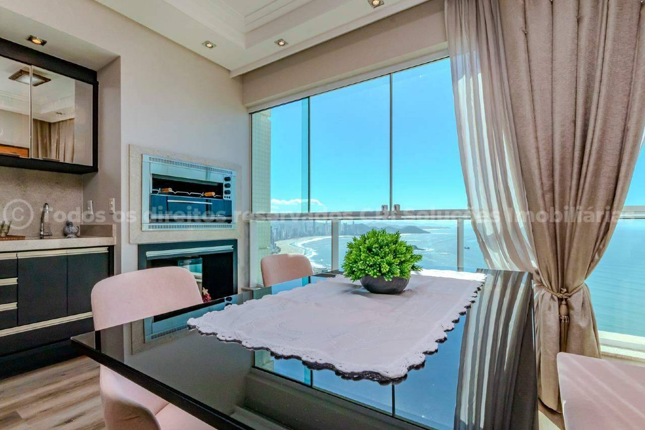 Foto do imóvel Apartamento á venda com 4 dormitórios no Villa Serena Home Club Residence na Barra Sul de Balneário Camboriú