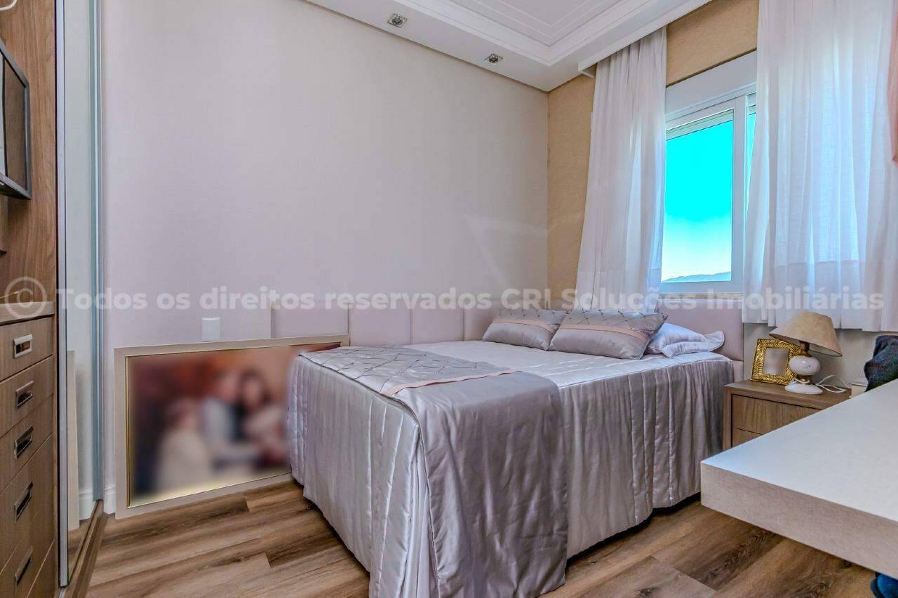 Foto do imóvel Apartamento á venda com 4 dormitórios no Villa Serena Home Club Residence na Barra Sul de Balneário Camboriú