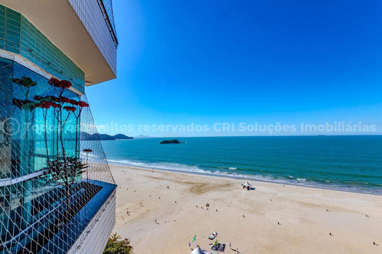 Foto do imóvel Apartamento frente mar com 3 suítes na Avenida Atlântica de Balneário Camboriú