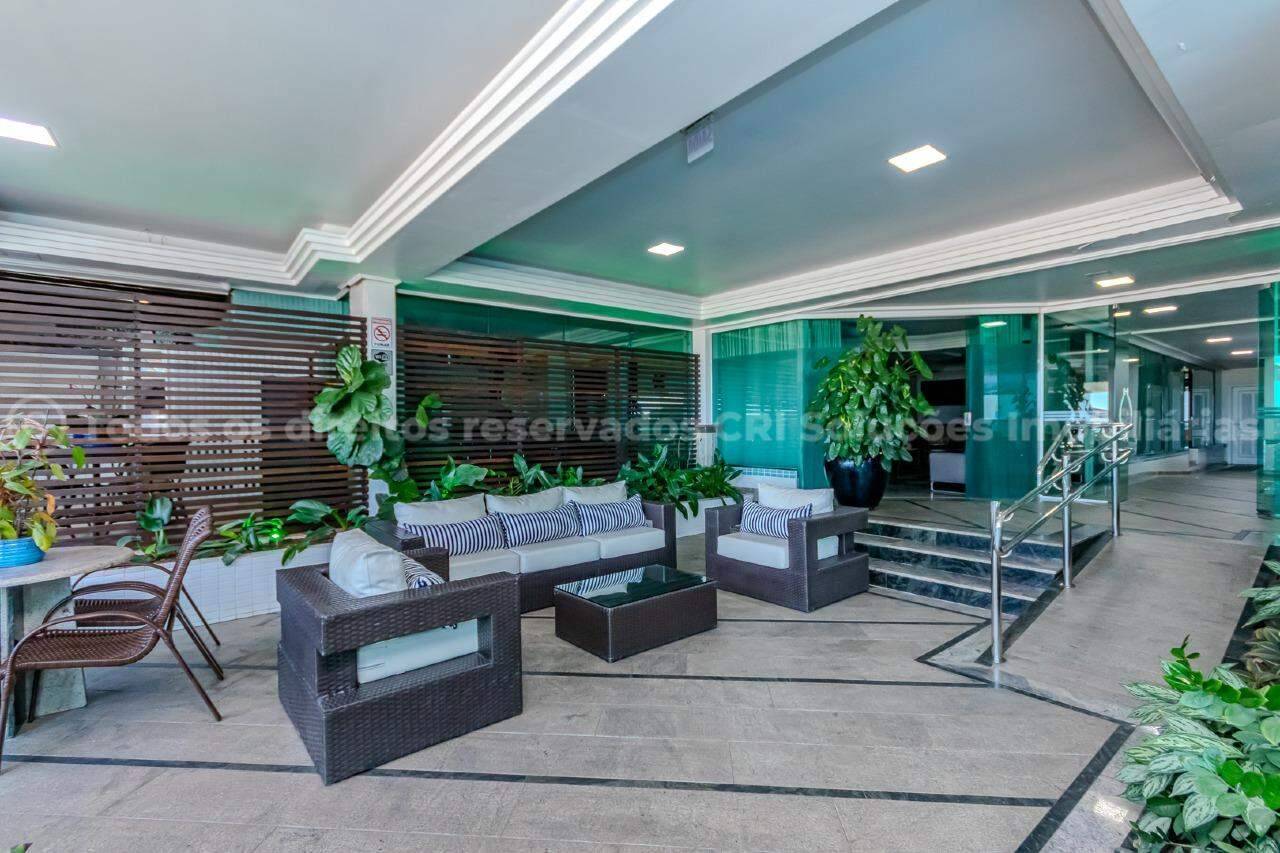 Foto do imóvel Apartamento frente mar com 3 suítes na Avenida Atlântica de Balneário Camboriú