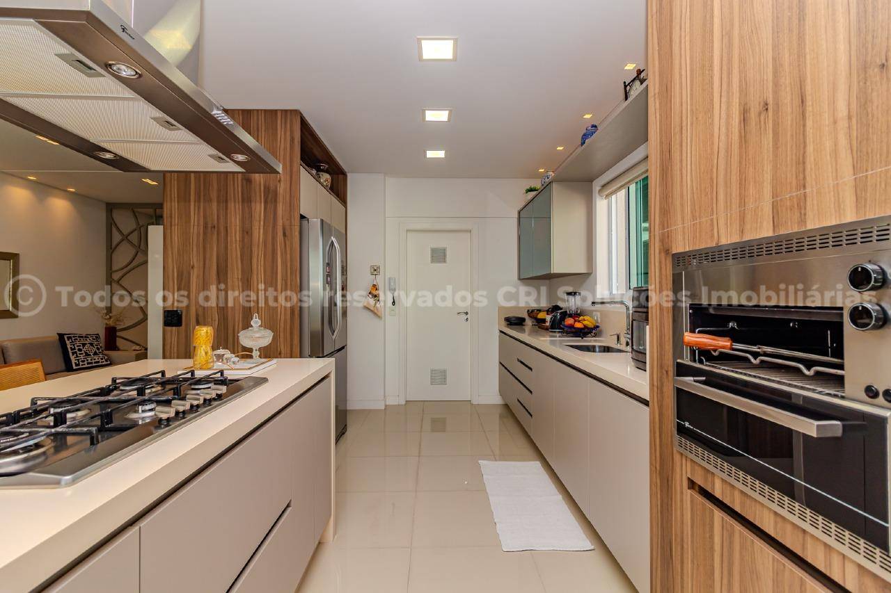 Foto do imóvel Apartamento Mobiliado á venda com 4 dormitórios sendo 2 Suítes no Edifício Bosque Belcanto no Pioneiros em Balneário Camboriú