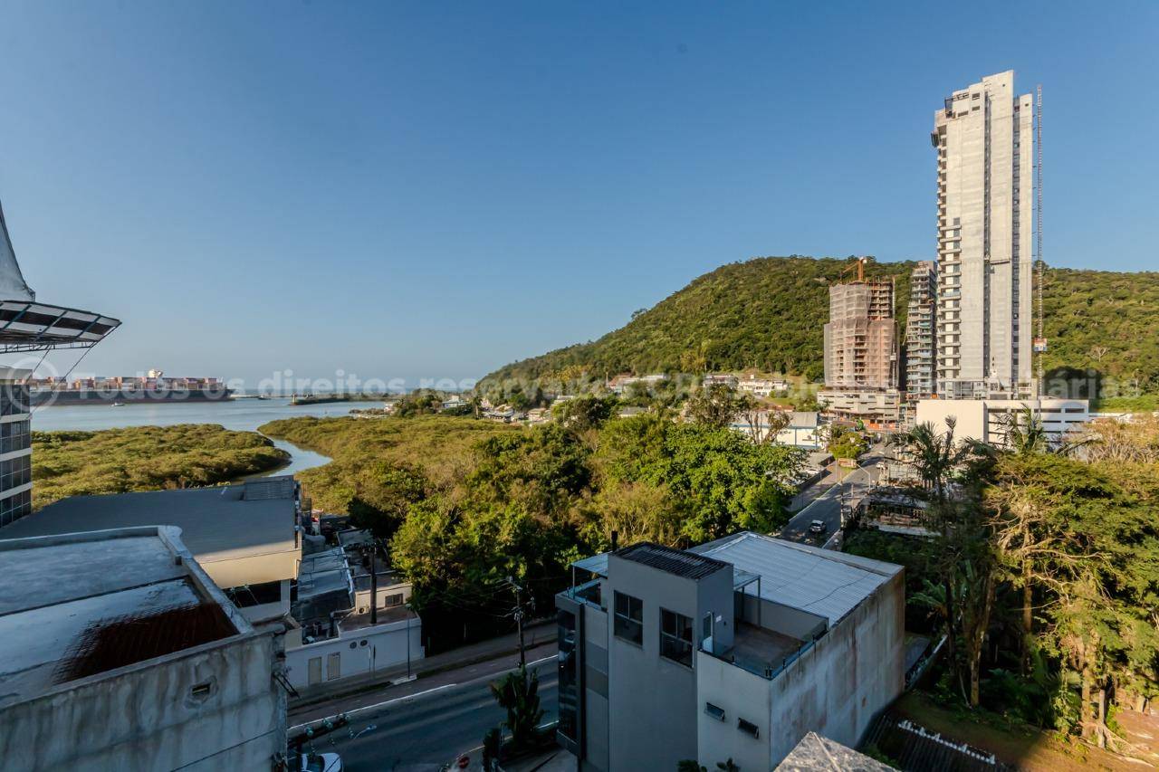 Foto do imóvel Apartamento com 3 dormitórios no Edifício Sun Coast, Bairro Fazenda, Itajaí