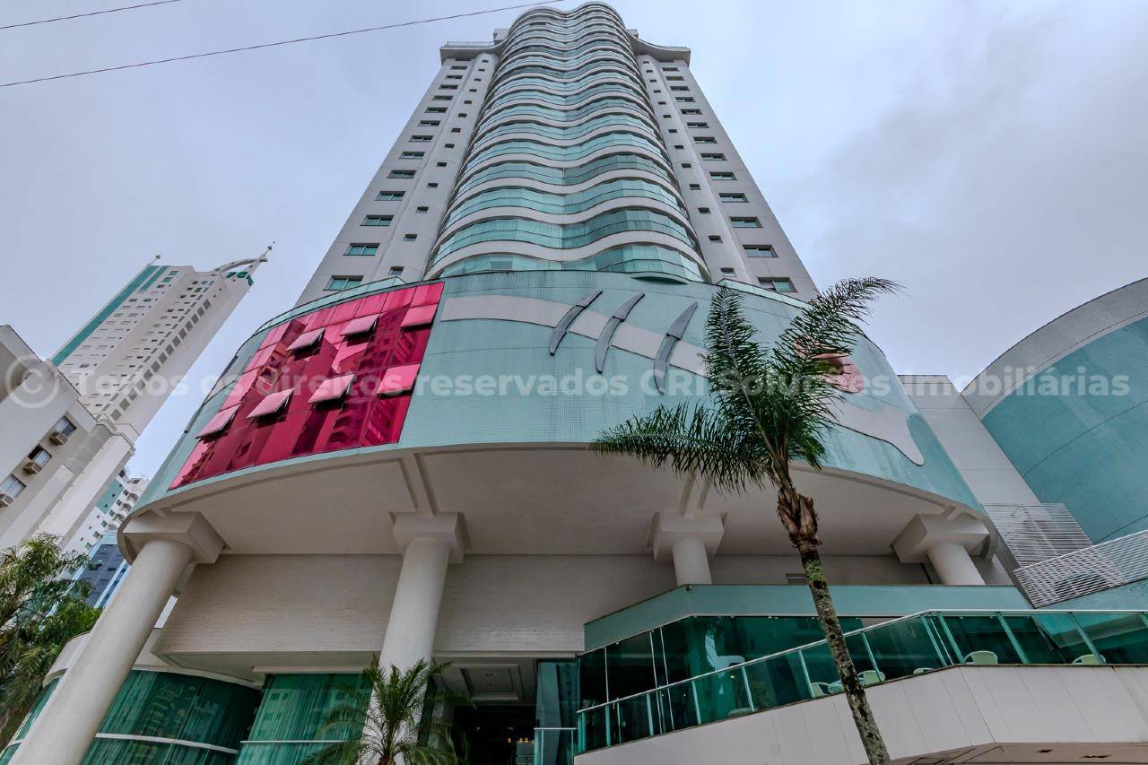 Foto do imóvel Apartamento a venda com 3 quartos e 1 suite no La Madeson no Centro em Balneario Camboriú