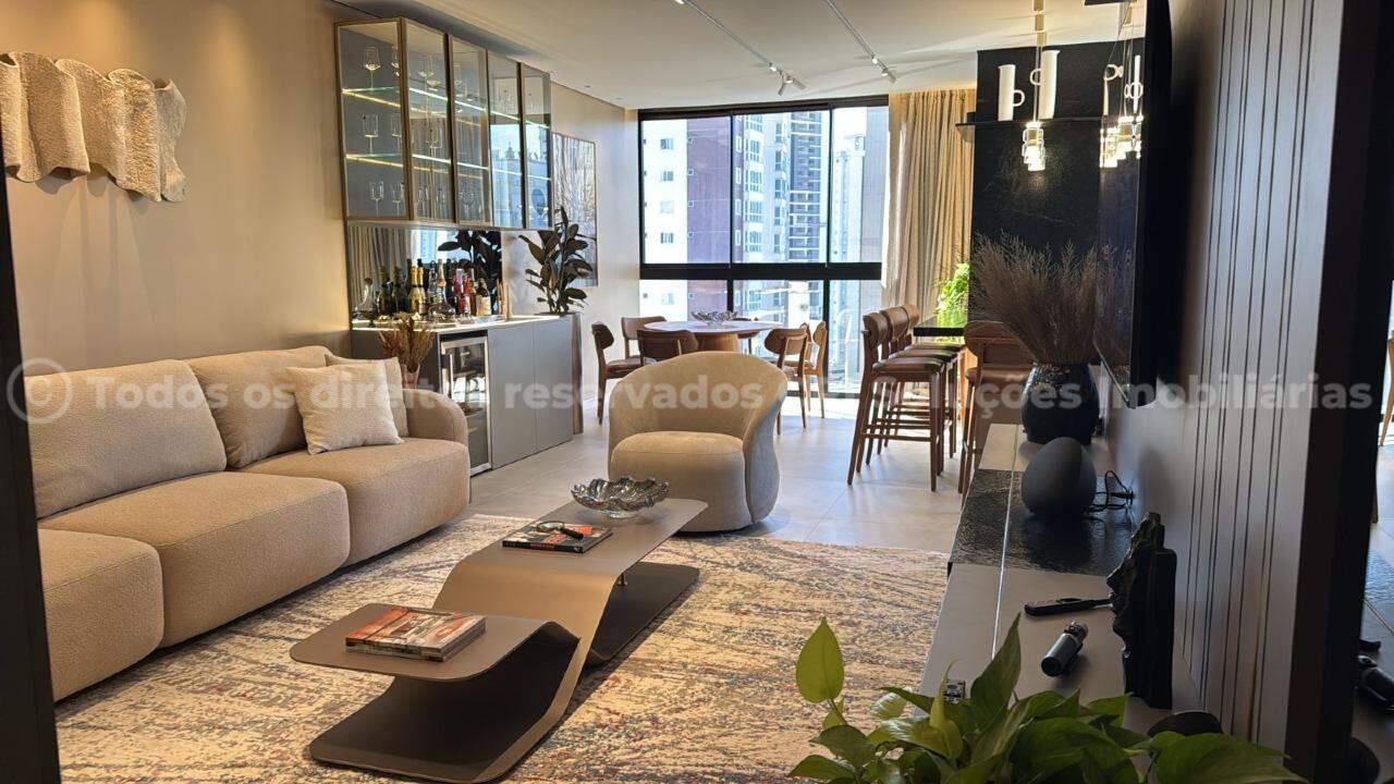 Foto do imóvel Apartamento 4 dormitórios Edifício Farol de Valença Balneário Camboriú