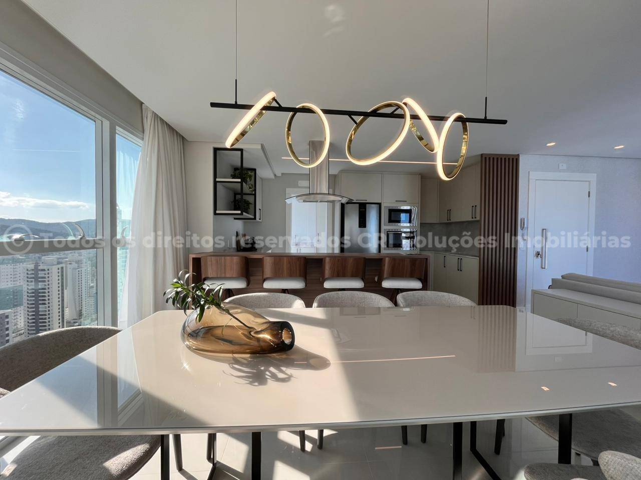 Foto do imóvel Apartamento 4 dormitórios 2 suítes 140 m² no Eleganza Tower Centro Balneário Camboriú