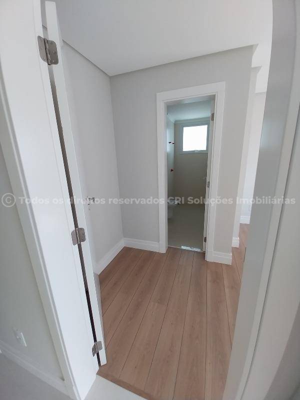 Foto do imóvel Apartamento 4 dormitórios 2 suítes Olympo Tower Centro Balneário Camboriú