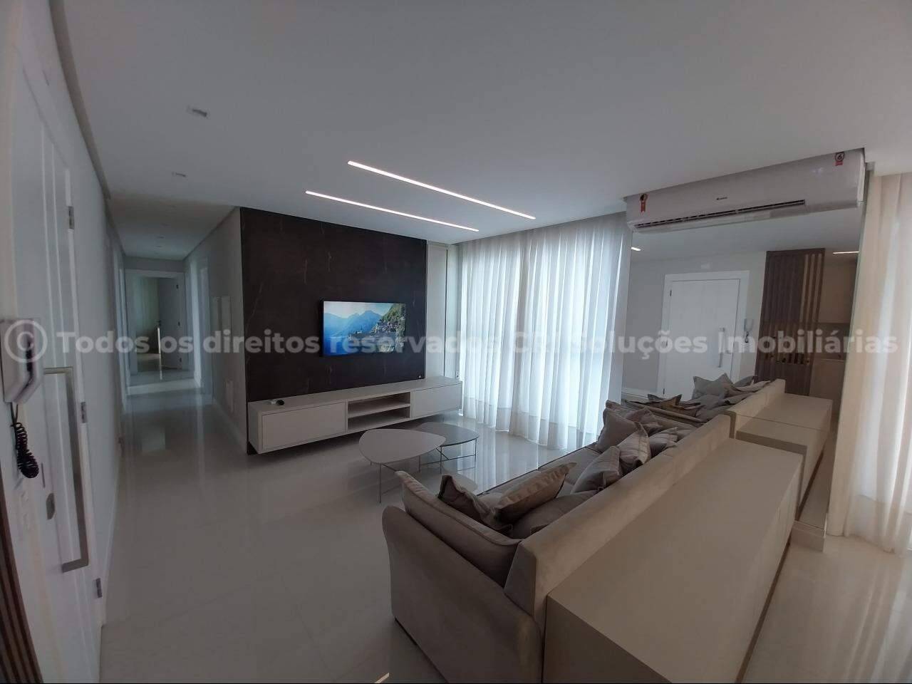 Foto do imóvel Apartamento à venda com 4 suítes e 3 vagas de garagem no Eleganza Tower no centro de Balneário Camboriú