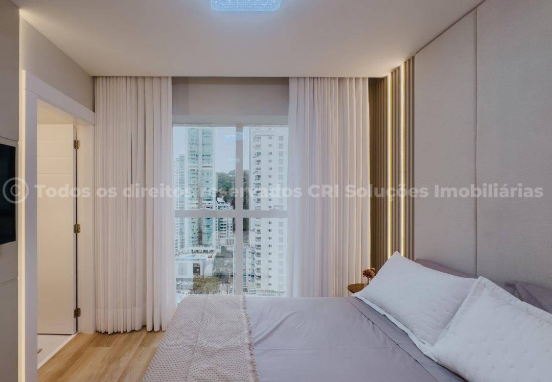 Foto do imóvel Apartamento de 4 suítes no Skyline Tower na Barra Norte, Balneário Camboriú | Vida na praia