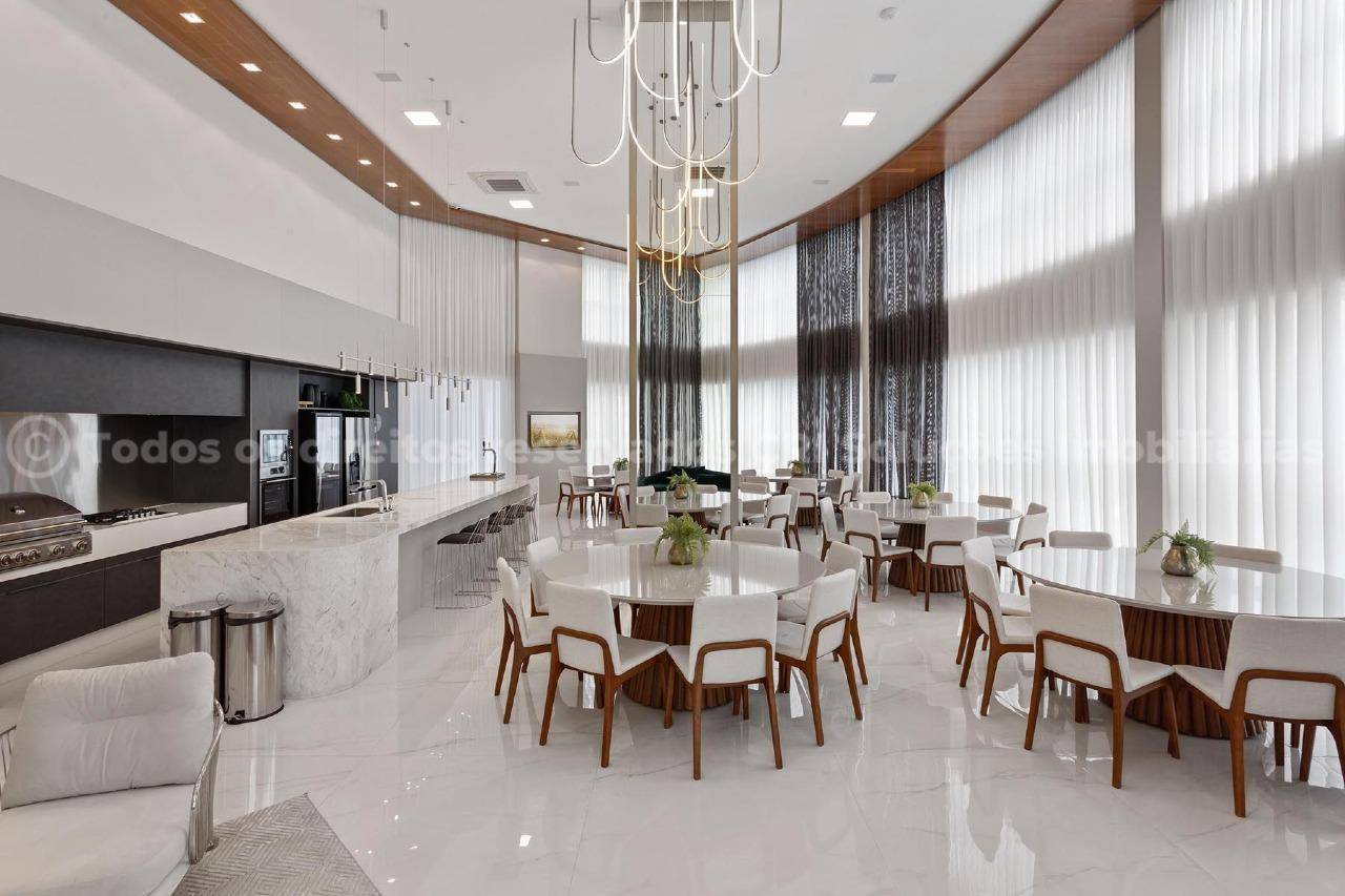 Foto do imóvel Apartament no Magnifique Tower com 138m², 3 Suítes, 4 Banheiros, 2 Vagas e Lazer Completo no Centro de Balneário Camboriú