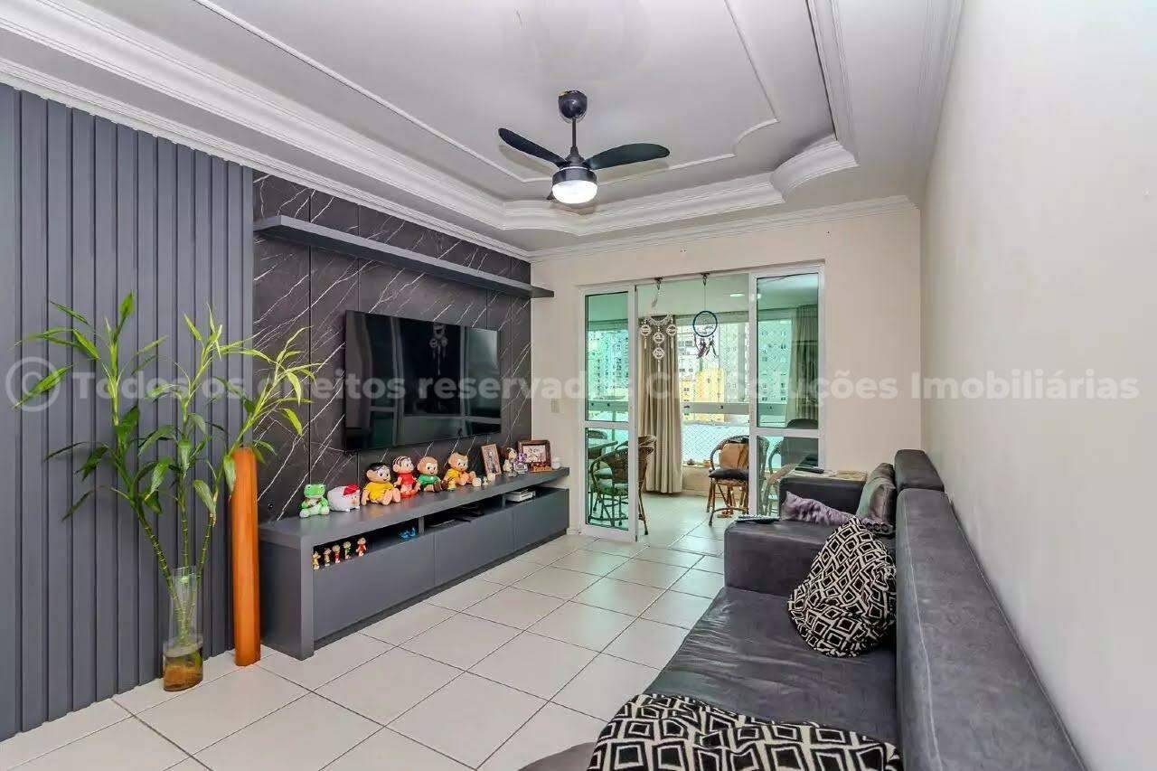 Apartamento com 3 quartos no Edifício Waimea no Centro em Balneário Camboriú