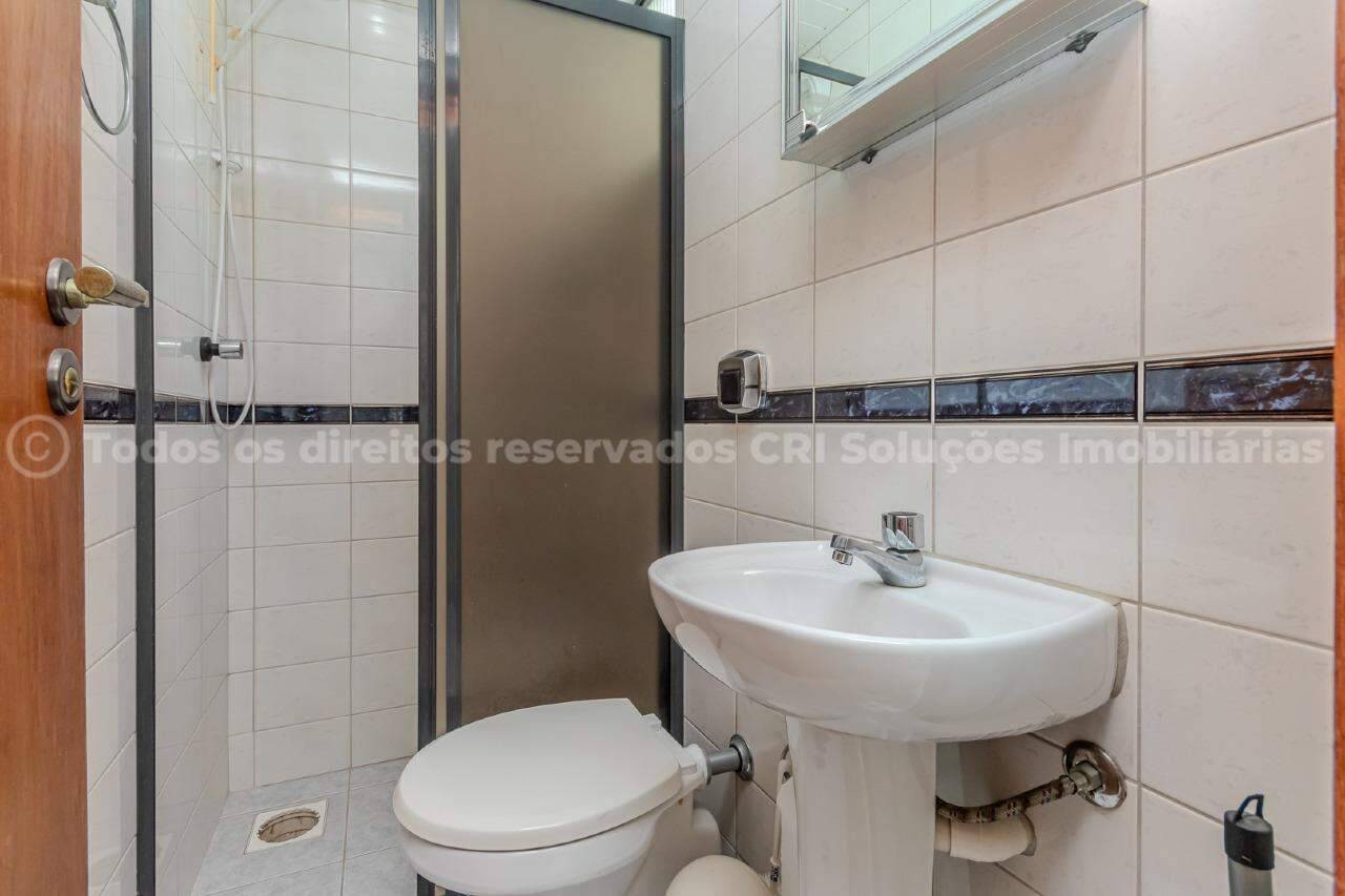 Foto do imóvel Apartamento à venda com 4 dormitórios sendo 1 suíte e 1 vaga de garagem no Edifício Sunshine no centro de Balneário Camboriú