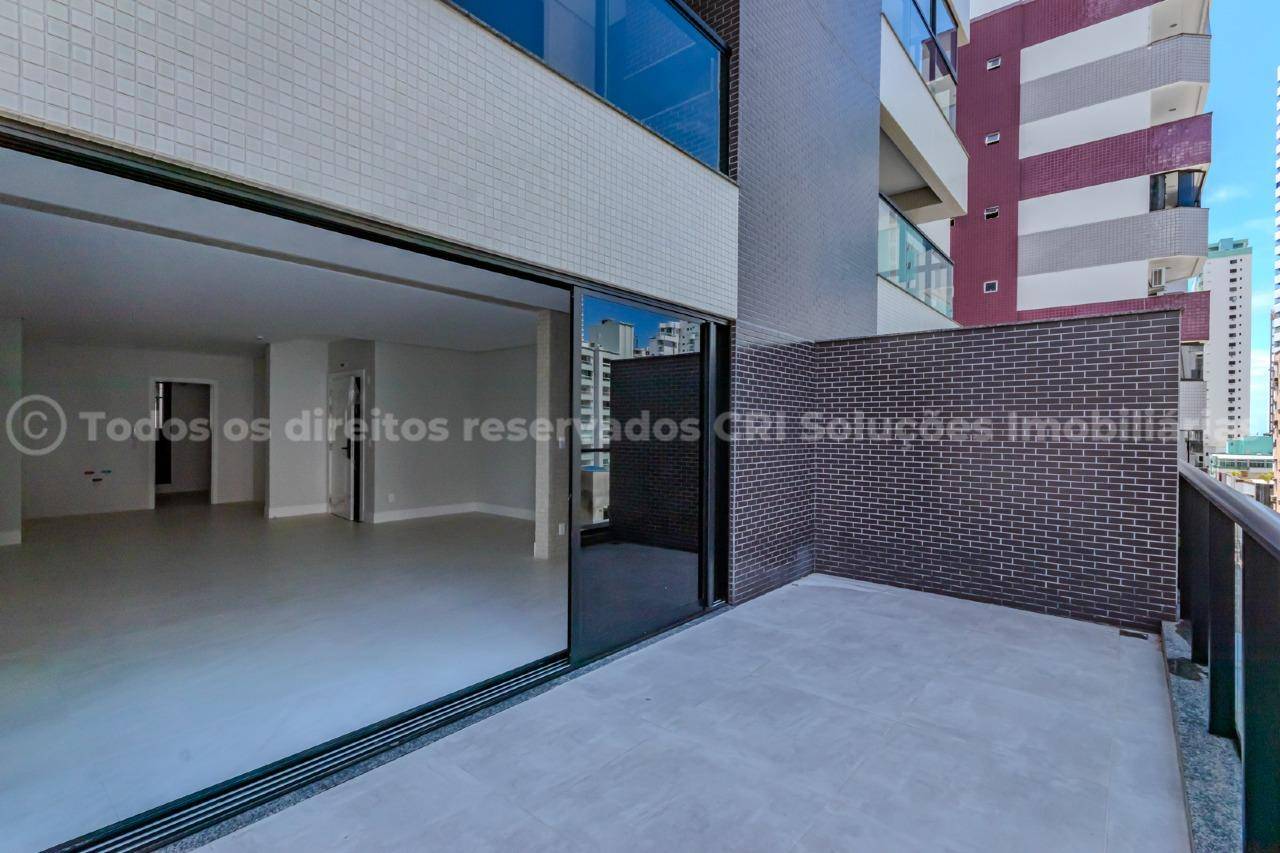 Foto do imóvel Apartamento com 4 dormitórios no Edifício Tesla Residencial, Centro de Balneário Camboriú