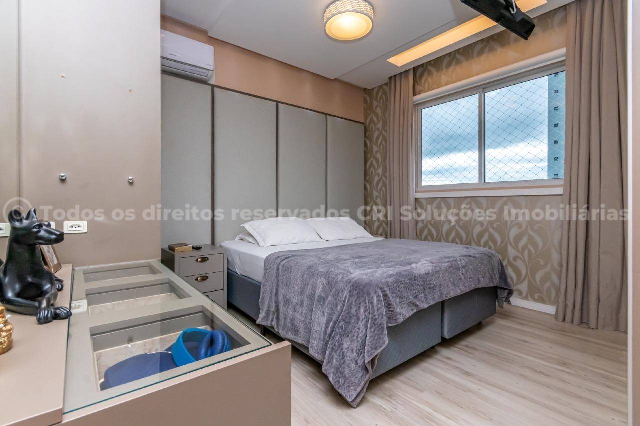 Foto do imóvel Apartamento á venda com 3 suítes amplas no Edifício Porto da Barra, na Barra Sul de Balneário Camboriú