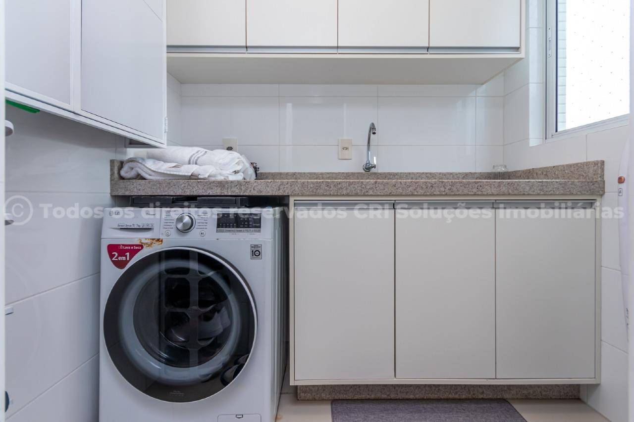 Foto do imóvel Apartamento á venda com 3 suítes amplas no Edifício Porto da Barra, na Barra Sul de Balneário Camboriú