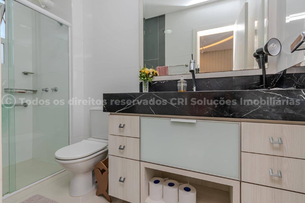 Foto do imóvel Apartamento 5 Suítes no Edifício Imperial Palace Meia Praia Itapema