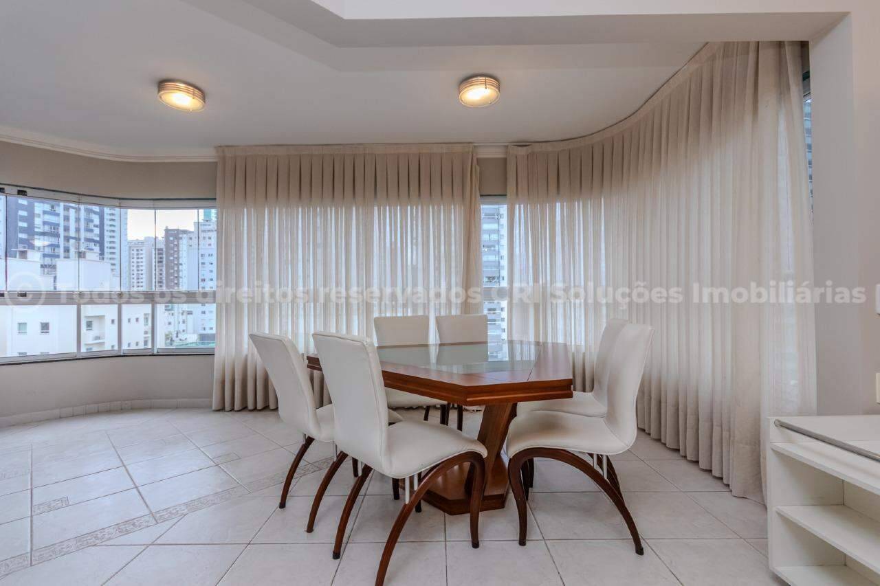 Foto do imóvel Apartamento a venda com 03 Quartos no Edificio Imperialli em Balneario Camboriu
