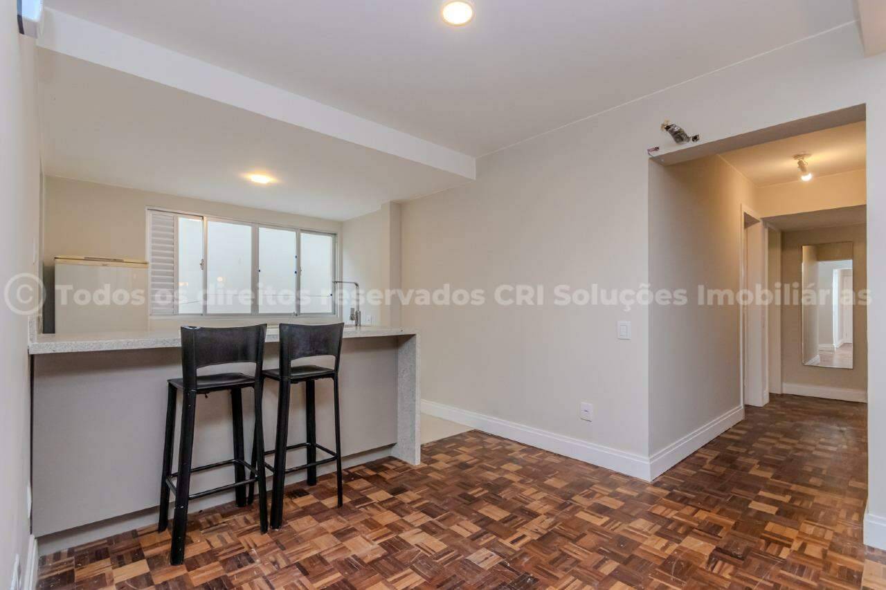 Foto do imóvel Apartamento à venda com 3 quartos sendo 1 suíte e 2 vagas de garagem no Edifício Antares na Barra Norte de Balneário Camboriú