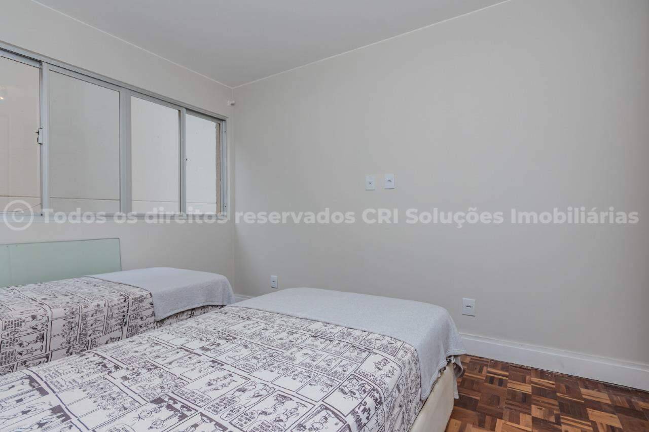 Foto do imóvel Apartamento à venda com 3 quartos sendo 1 suíte e 2 vagas de garagem no Edifício Antares na Barra Norte de Balneário Camboriú