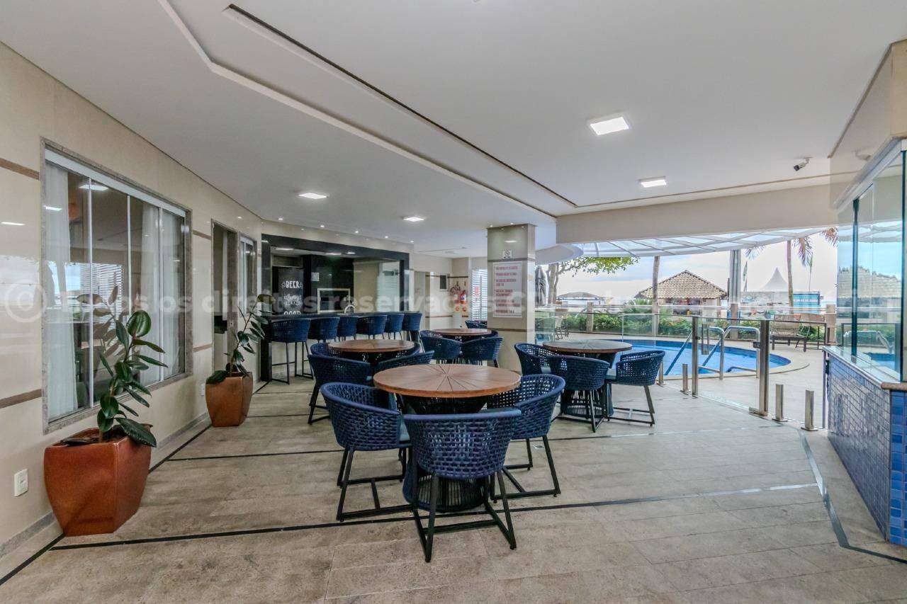 Foto do imóvel Apartamento à venda com 3 suítes amplas e 3 vagas de garagem no Edifício Arthur Fischer no centro de Balneário Camboriú