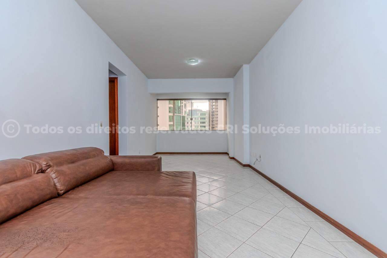 Foto do imóvel Apartamento à venda com 2 dormitórios no Edifício Dom Gabriel no Centro de Balneário Camboriú