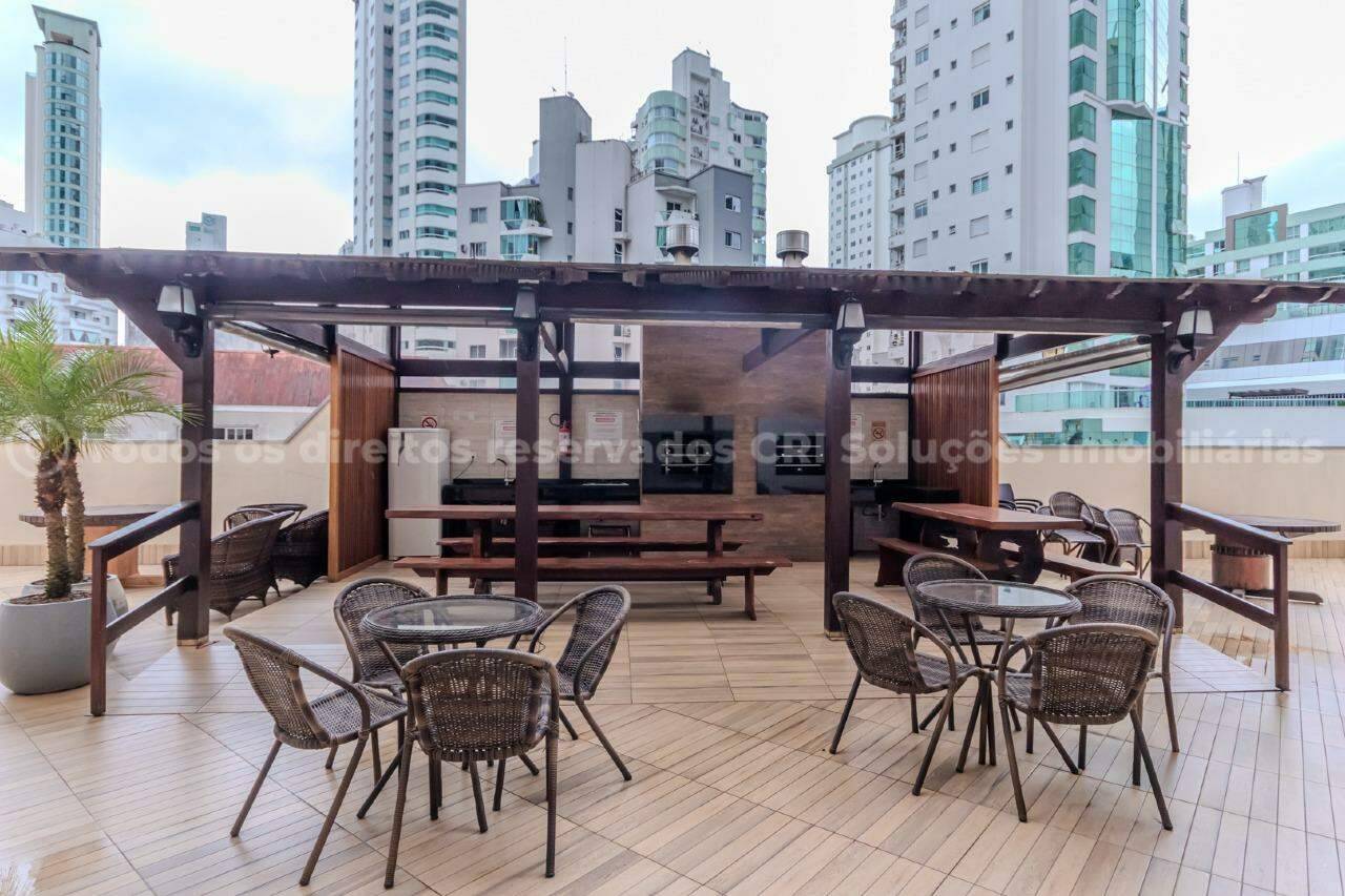 Foto do imóvel Apartamento à venda com 2 dormitórios no Edifício Dom Gabriel no Centro de Balneário Camboriú