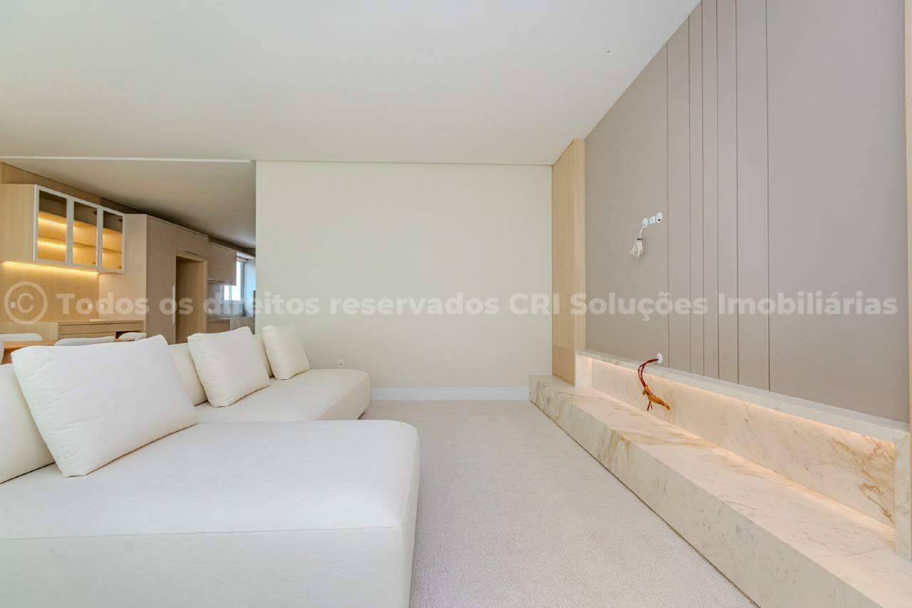 Foto do imóvel Apartamento alto-padrão à venda com 3 suítes e 2 vagas de garagem no Camboriú Tower Residence no Fazenda em Itajaí.