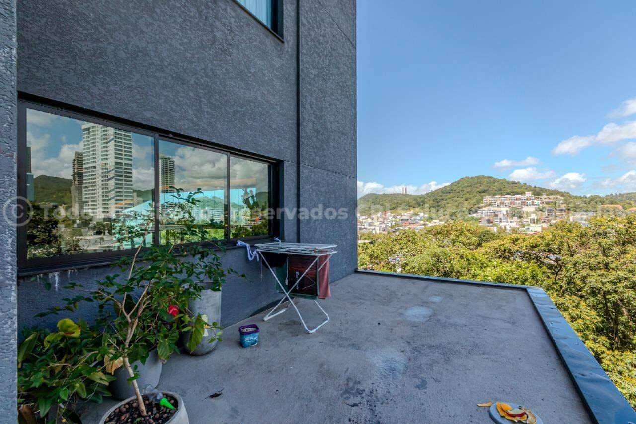 Foto do imóvel Apartamento à venda no Edifício Colina da Brava com 3 suítes na Praia Brava em Itajaí | Vida na praia