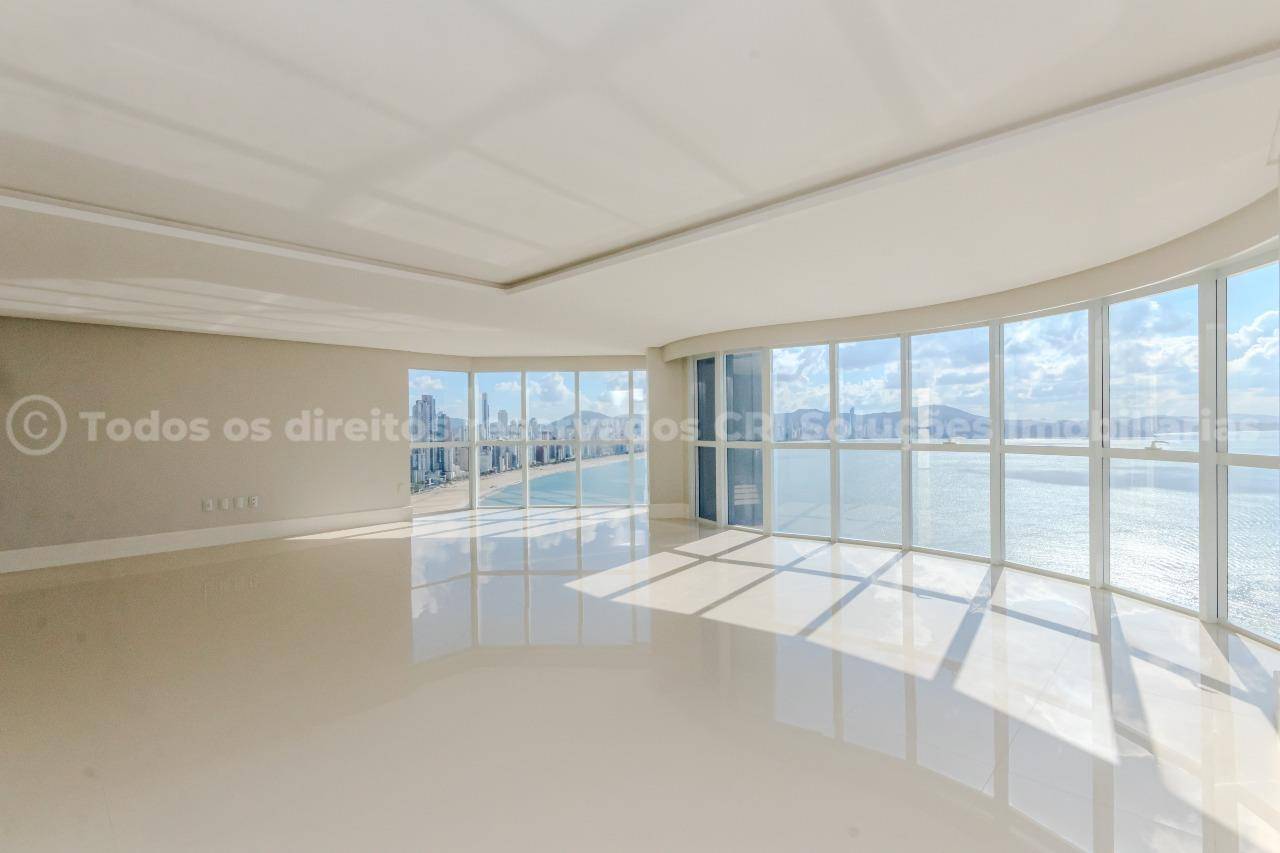 Foto do imóvel Apartamento alto-padrão à venda com 4 suítes e 4 vagas de garagem no Ibiza Towers na Barra Sul de Balneário Camboriú.